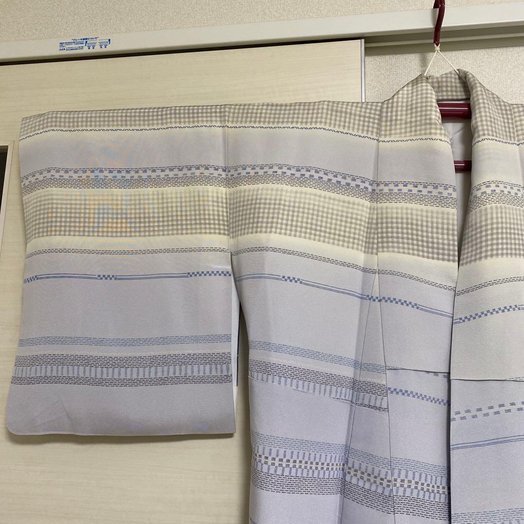 正絹　美品　袷　カジュアル　フォーマルどちらもOK 訪問着　染め柄　水色　紺