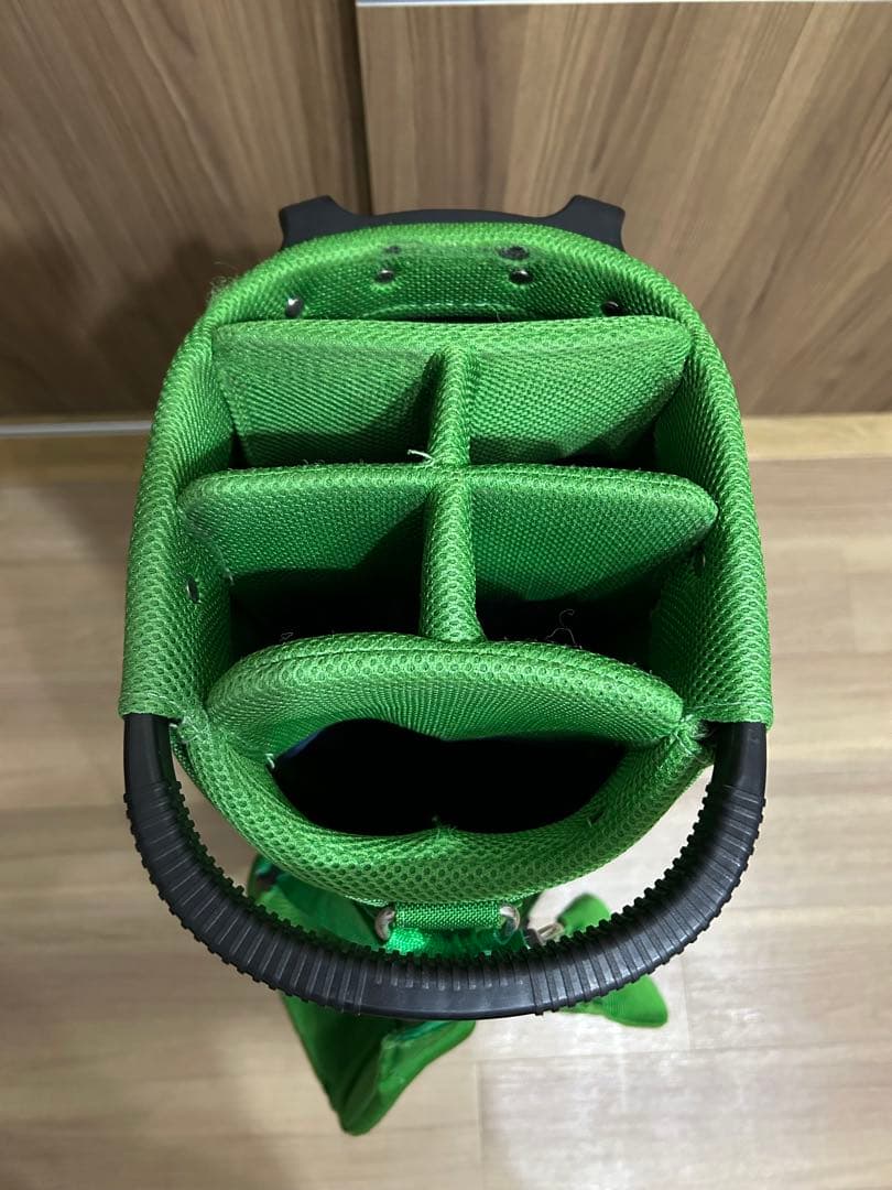 キャディバッグ　ジャックバニーJACKBUNNY BY PEARLYGATES