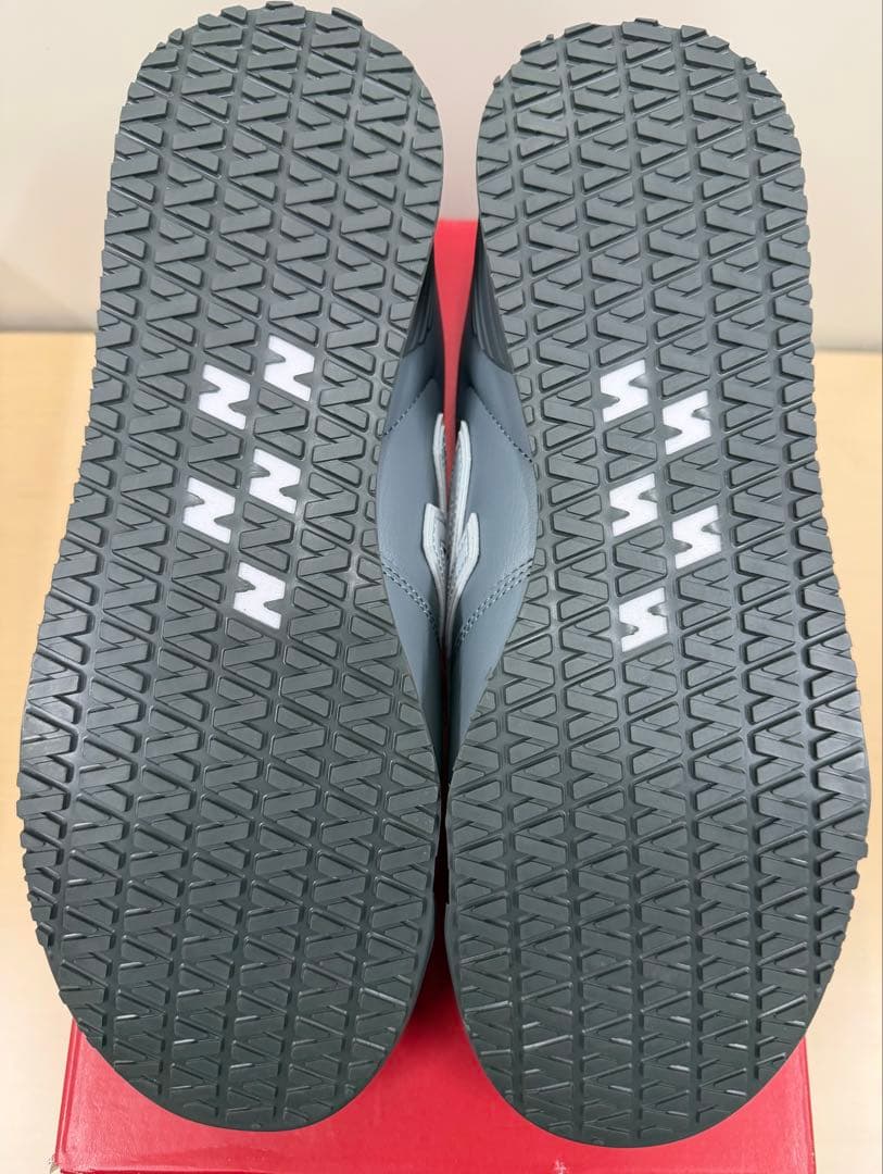 New Balance BOA安全靴 グレー