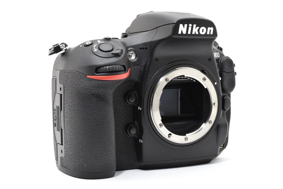 ■1505ショットのほぼ新品■ ニコン D810 #C750