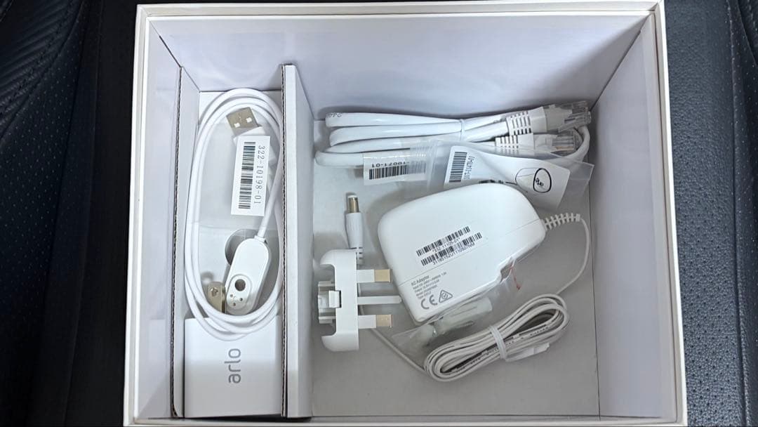 g*k様 ArloUltra Series 4K UHD 防犯カメラ2台セット未