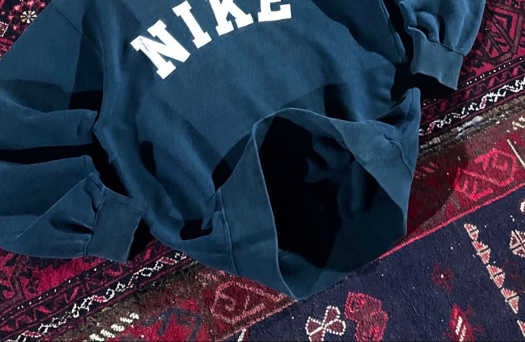 ユ*ウ様 NIKE ナイキ 90's ワッペンロゴ スウェット トレーナー ブラ