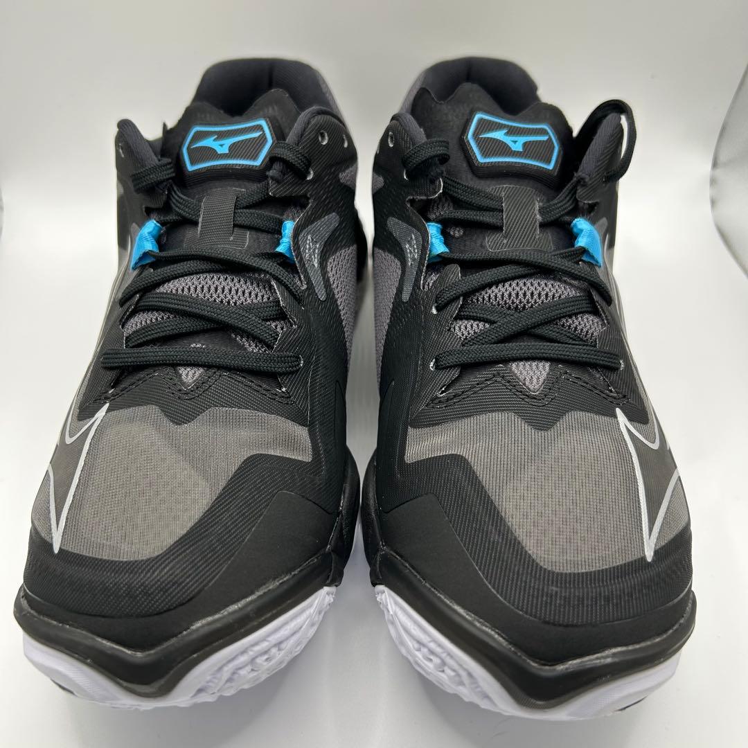 【未使用】ミズノ ウェーブライトニングZ8 バレーボールシューズ 26㎝　黒