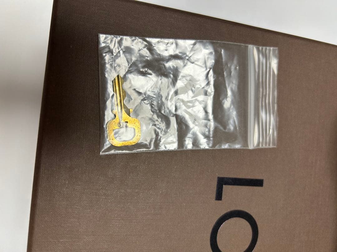 LOUIS VUITTON モノグラム ポルトドキュマン ヴォワヤージュ