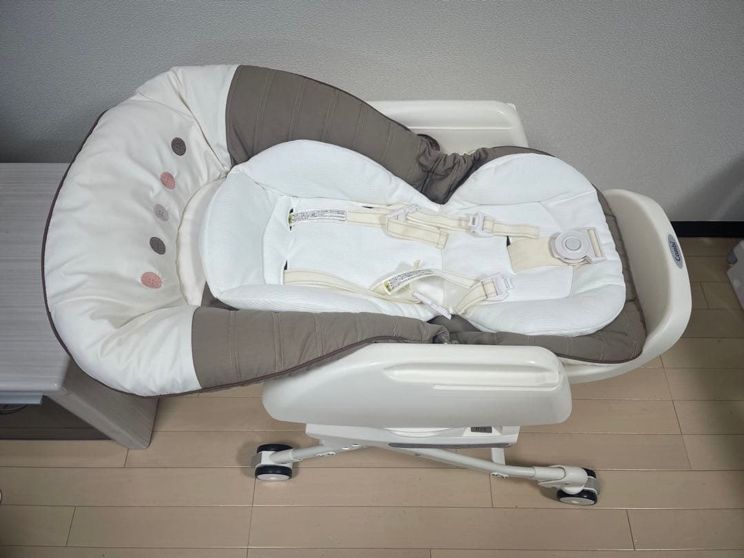 値下げしました☆Combi ネムリラ 電動 ハイローチェア ココアブラウン