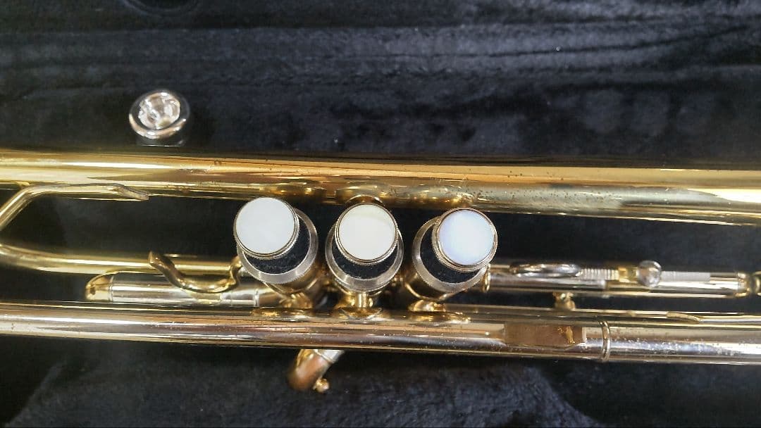 最終値下げ！Heinrich ゴールド トランペット 本体ケース付き