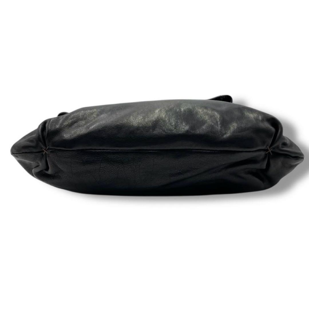 美品 エンリーべグリン レザー ショルダーバッグ 大容量 本革 ブラック 希少