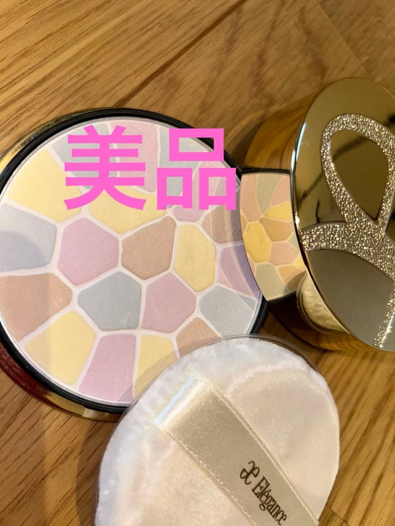 新品パフ付き　艶タイプ　エレガンス ラ プードル Ⅳ 大きいサイズ27g