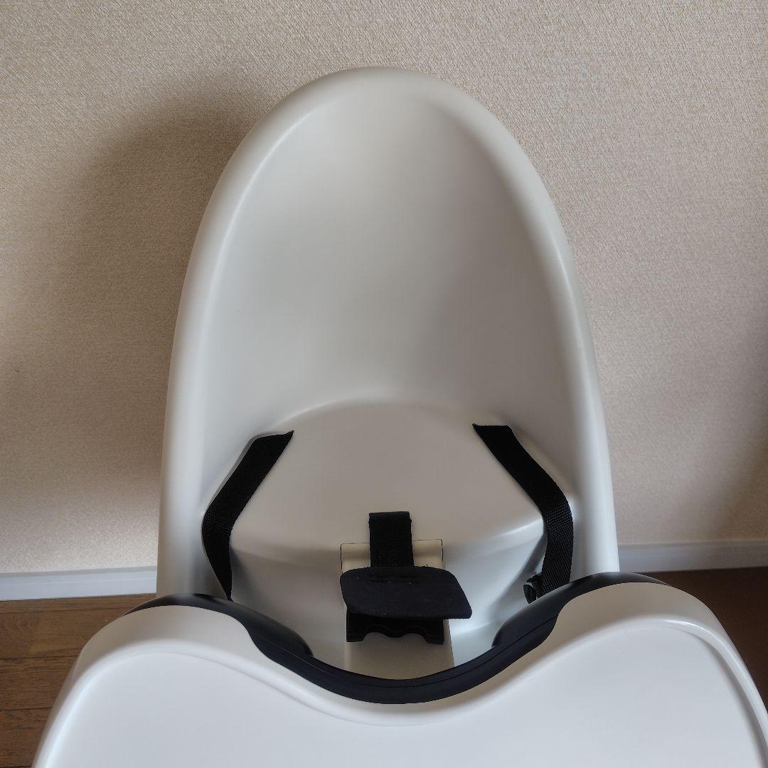 BABYBJÖRN ハイチェア ホワイト　ハーネス付き