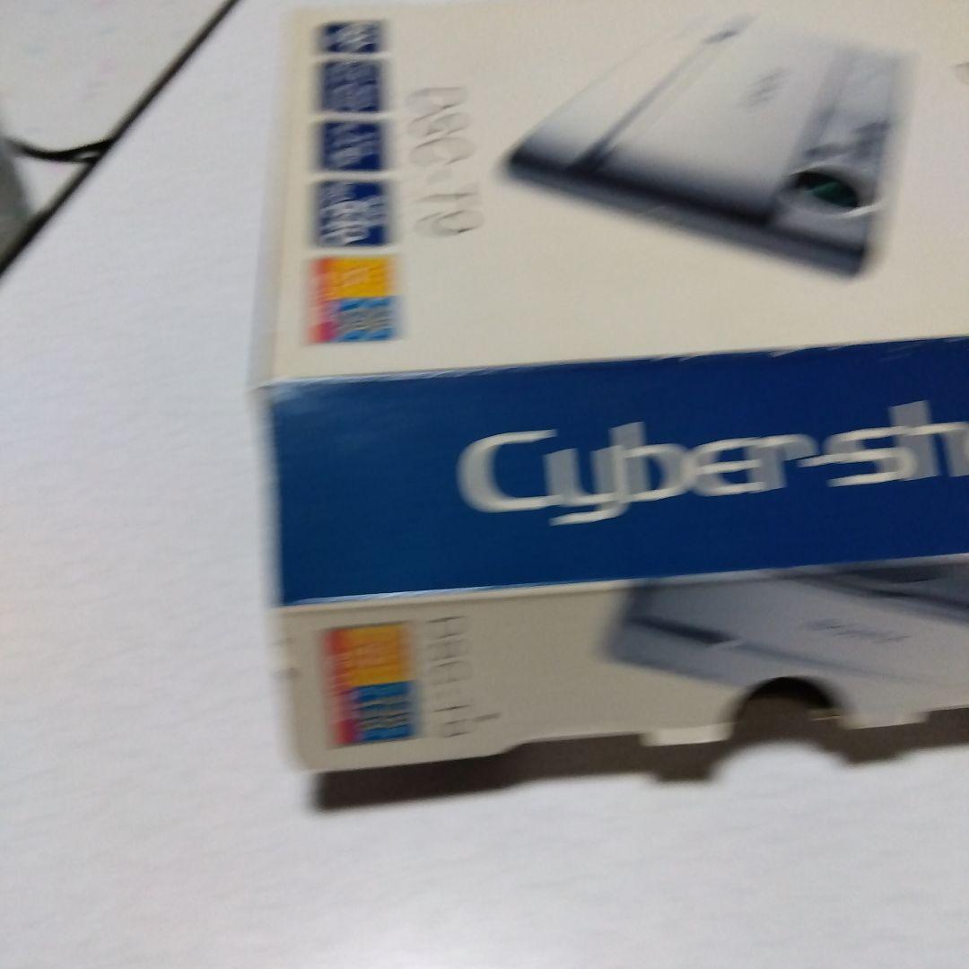 ジャンク　SONY Cyber-shot DSC-T9 コンデジ