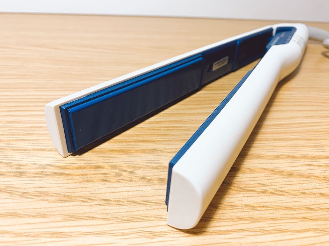 【ほぼ未使用✨】ヘアビューロン　3Dストレート