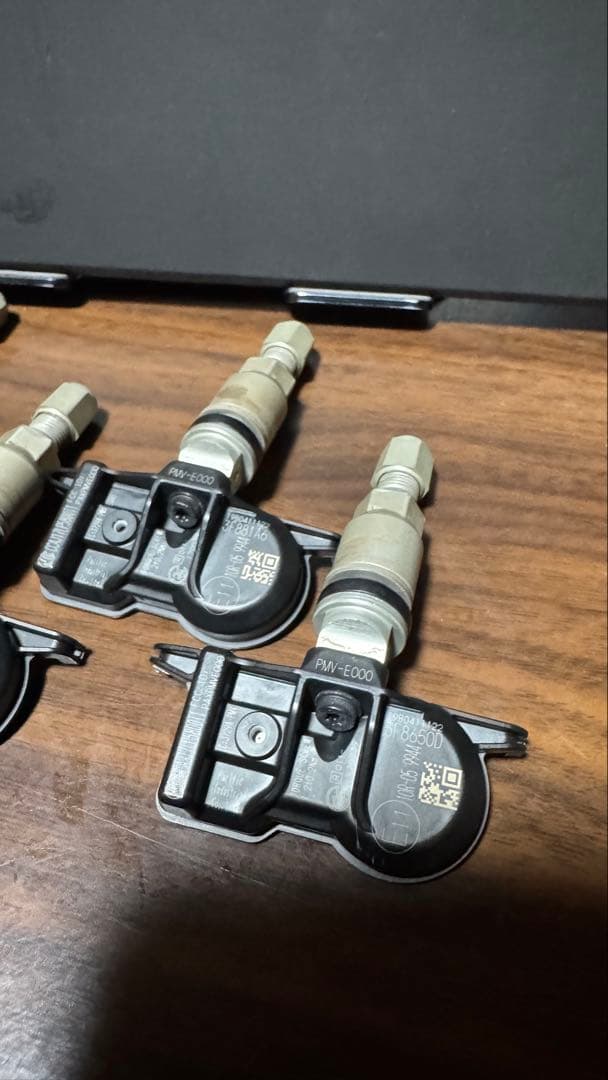 レクサスRX レクサス純正　空気圧センサー PMV-E000 4個セット