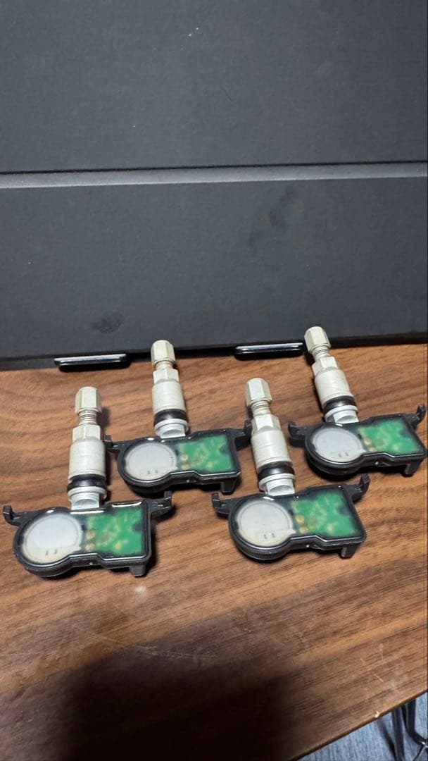 レクサスRX レクサス純正　空気圧センサー PMV-E000 4個セット