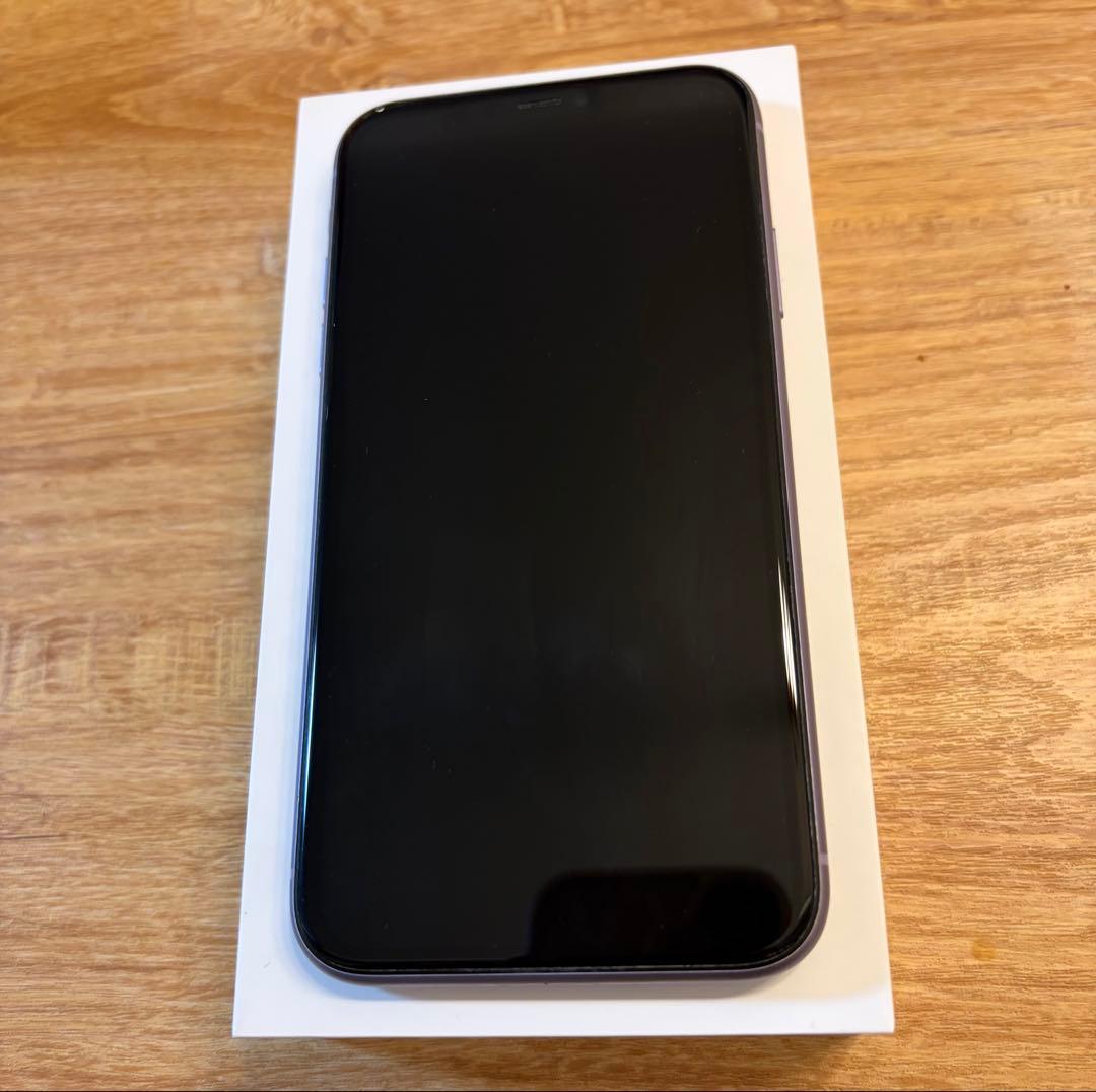 iPhone11 パープル　128G バッテリー77% sim解除済