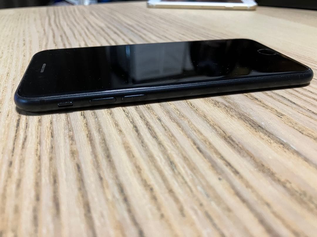 iPhone SE 第2世代 128GB ブラック　★訳あり　ホームボタン故障