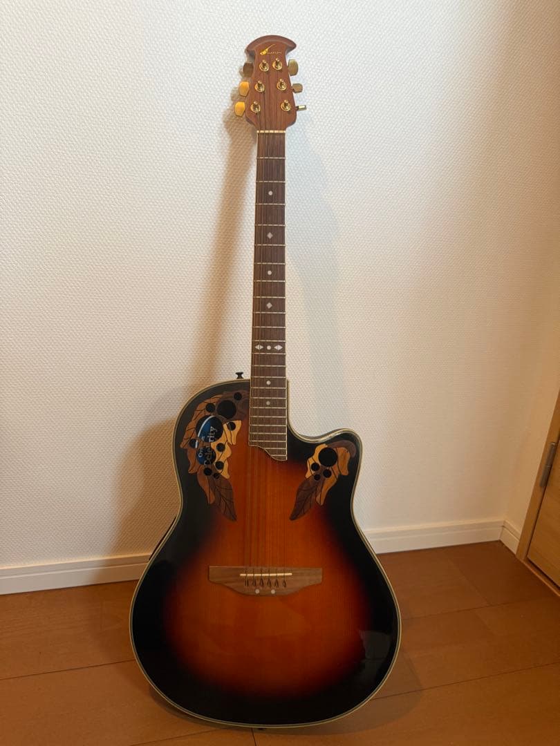 Ovation Celebrity Deluxe CC257 ハードケース付き