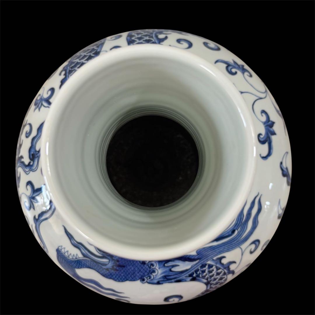 【箱、証明書付】青花龍紋天球瓶　中華民国　国立故宮博物院　壺