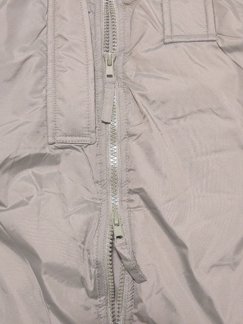 イギリス軍 PCSサーマルジャケット　Mサイズ 【ほぼデッドストック】