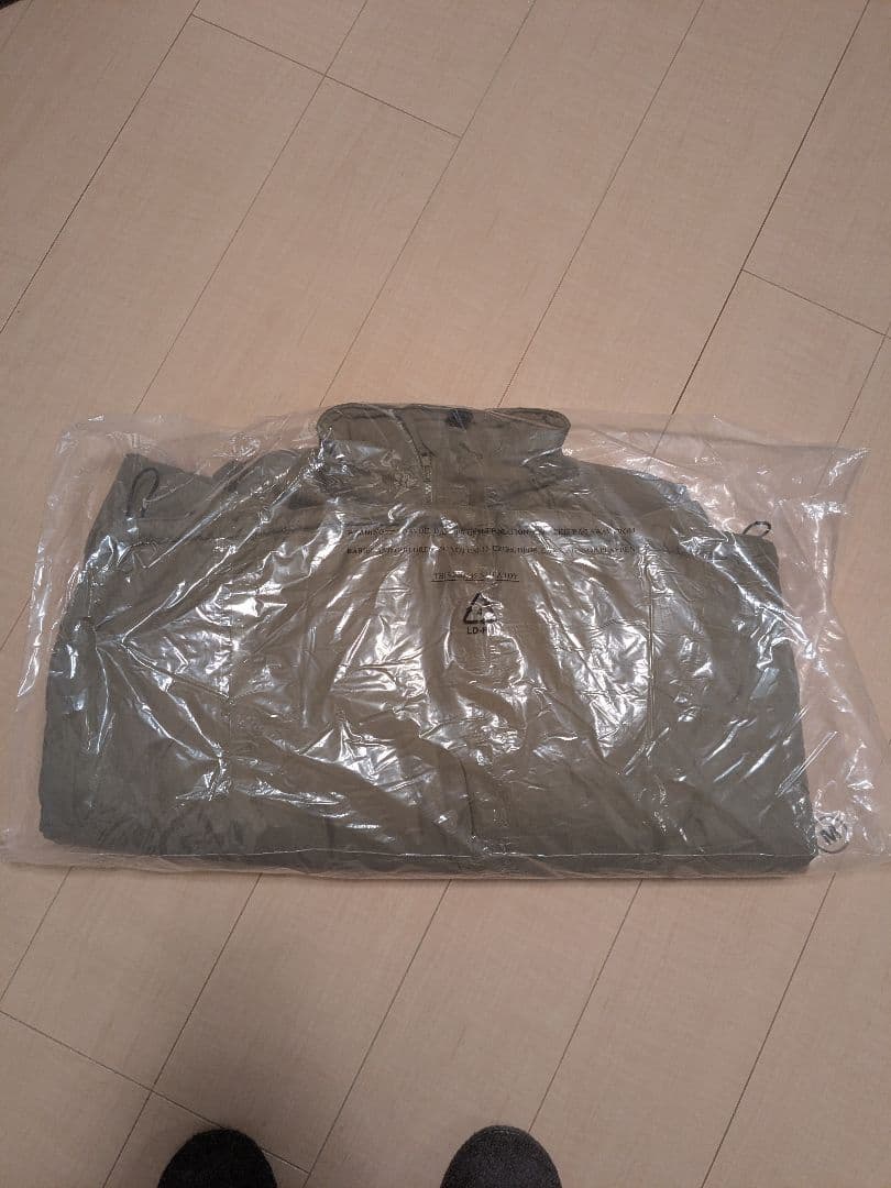 イギリス軍 PCSサーマルジャケット　Mサイズ 【ほぼデッドストック】