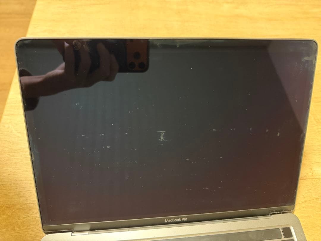 MacBook Pro M2 13インチ スペースグレー