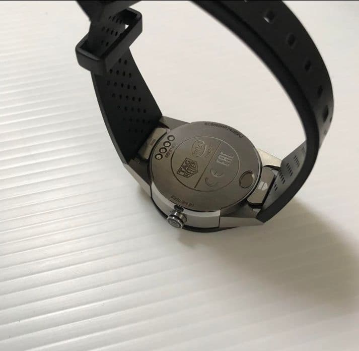 美品タグホイヤー コネクテッドモジュラー41ブラック+替えベルト