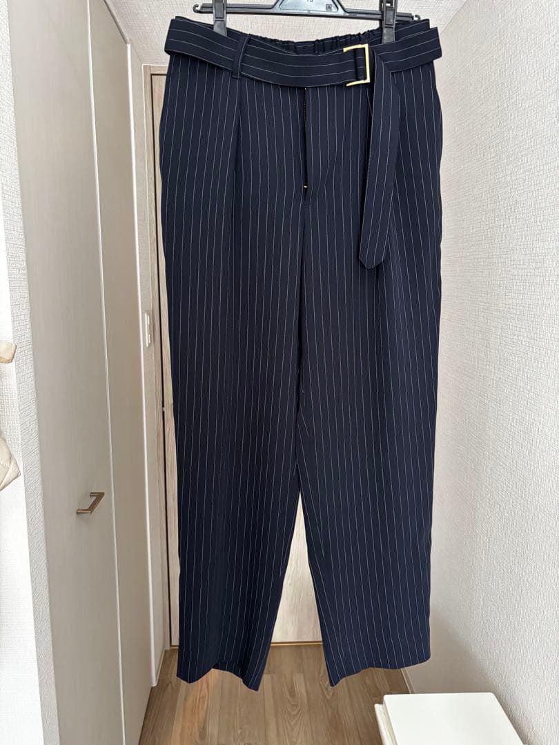 Dyeさま専用　　CULLNI ネイビー ストライプ スラックス ベルト付き