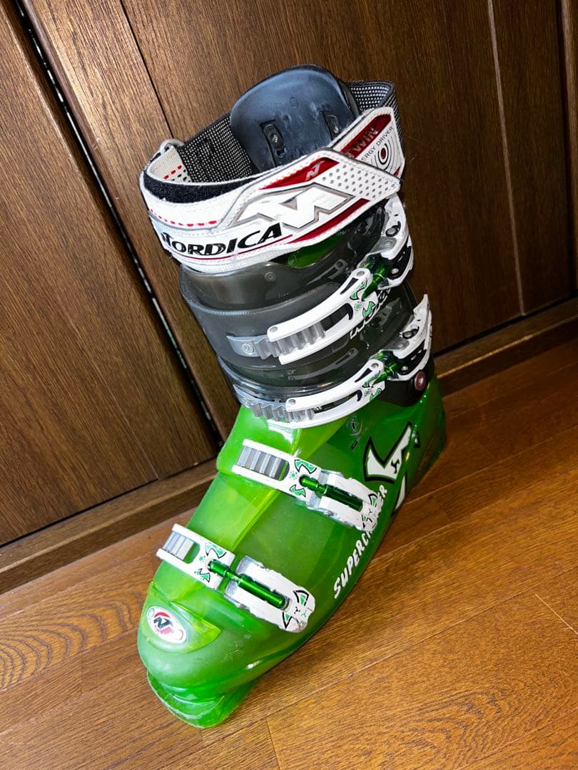 s*r様 Nordica NXT Charger スキー用ブーツ