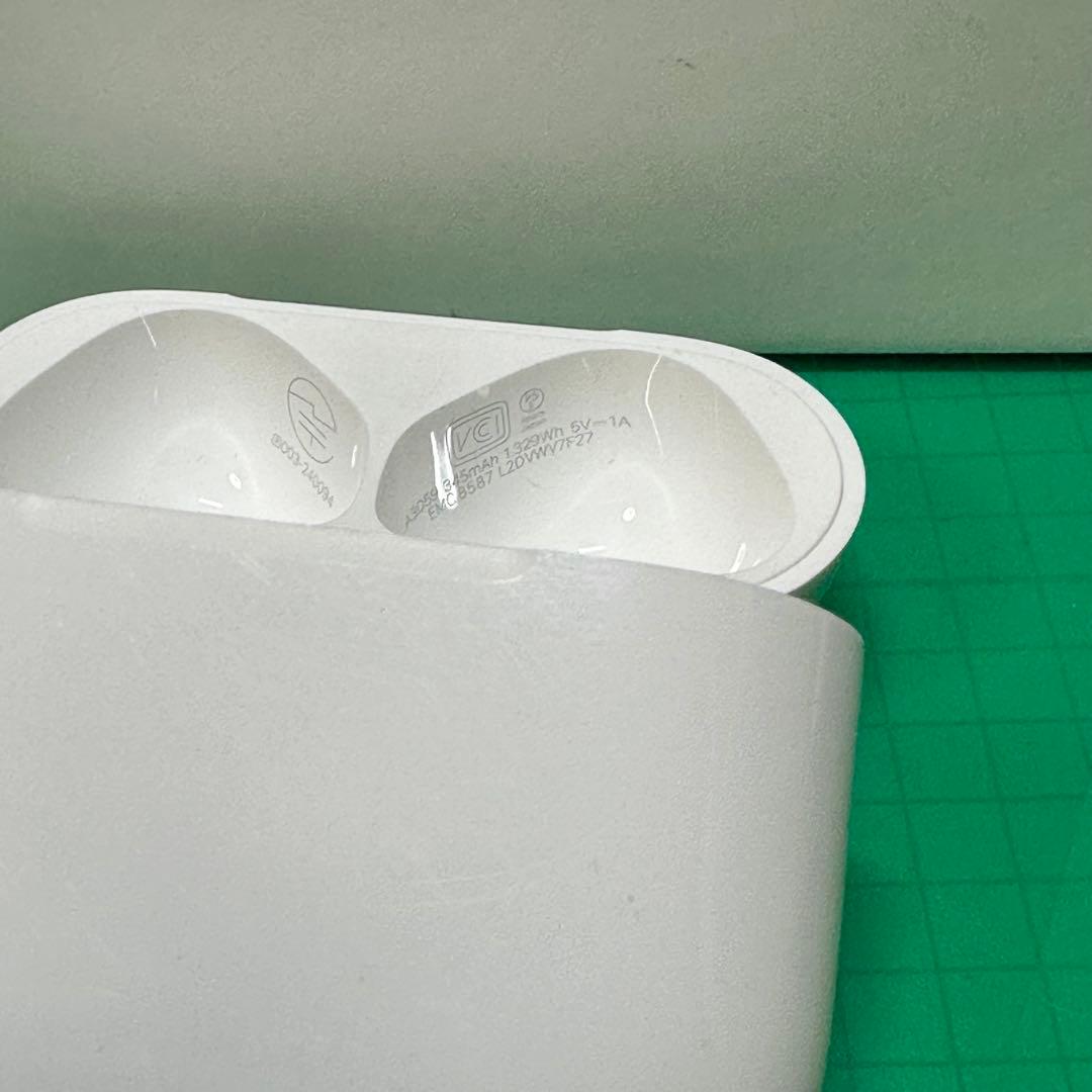 AirPods第4世代充電ケース　アクティブノイズキャンセリング(ANC 搭載)