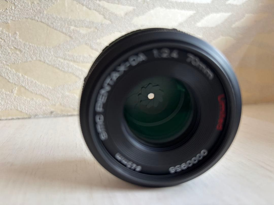 PENTAX 70mm F2.4 単焦点レンズ