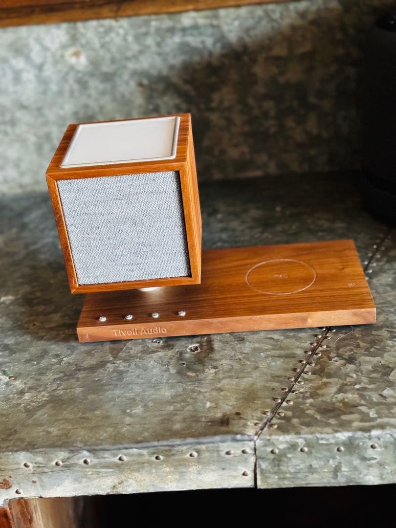Tovoli Audio ワイヤレススピーカー 木製キューブ