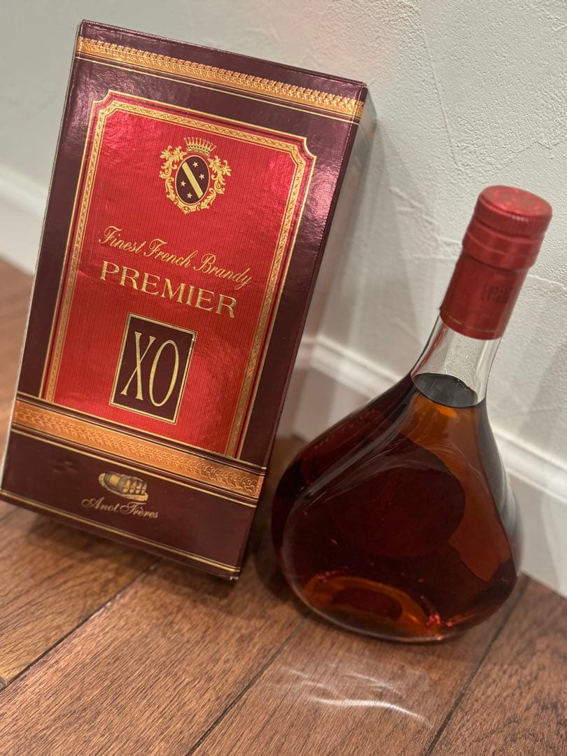 Premier XO ブランデー 箱入り　赤ラベル
