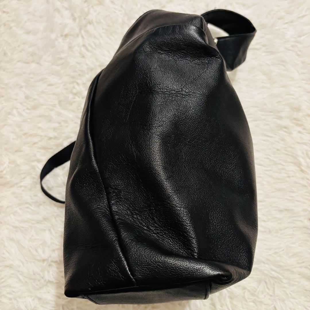 極美品✨ヌンク　シボ革ショルダーバック3way ブラック　ナカム愛用