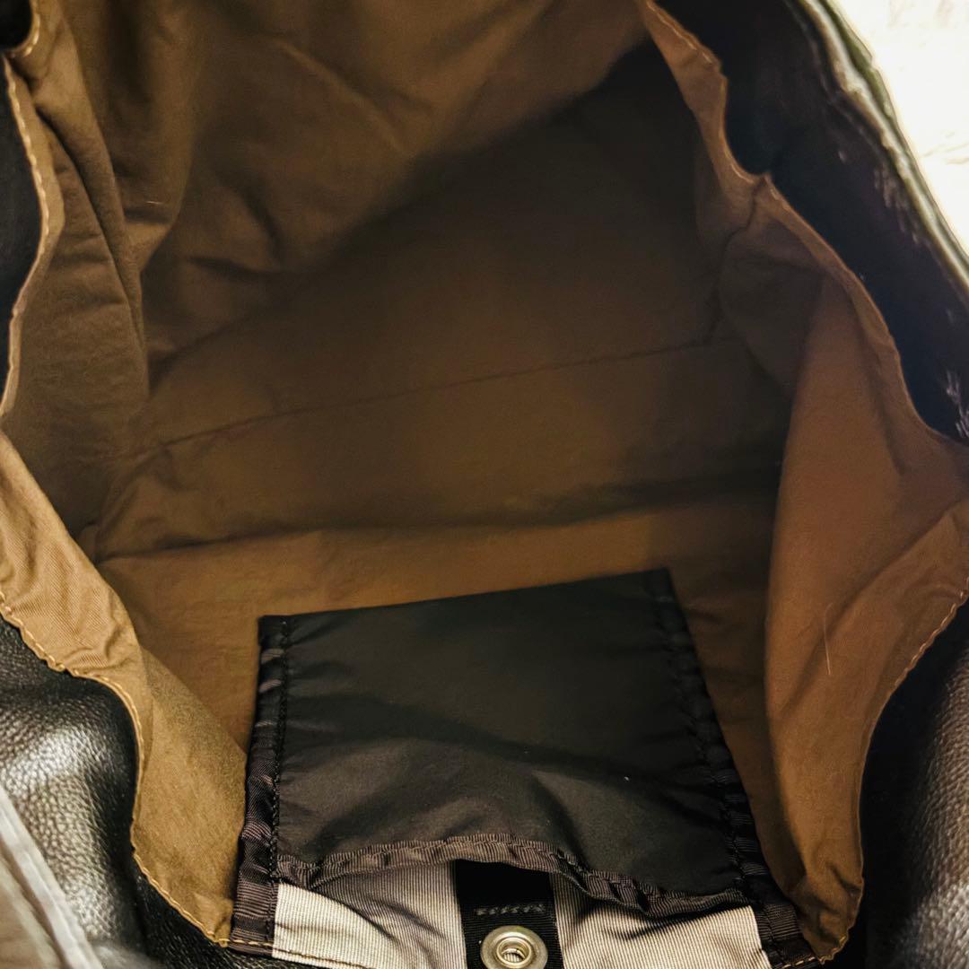 極美品✨ヌンク　シボ革ショルダーバック3way ブラック　ナカム愛用