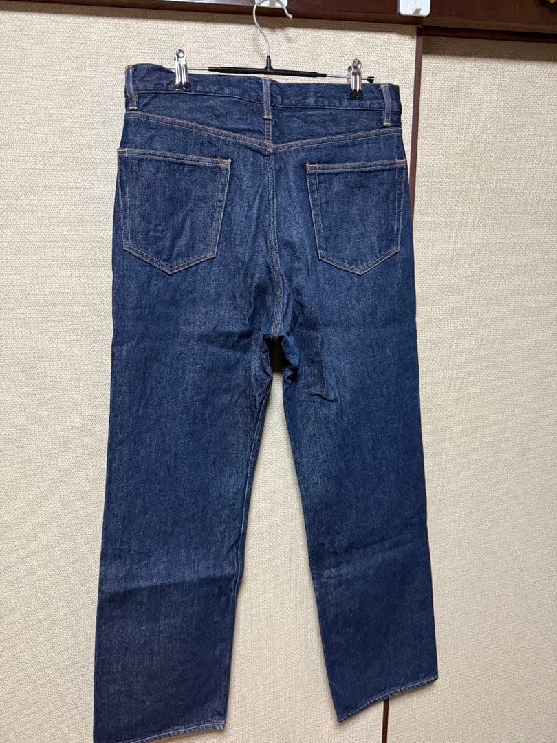 AURALEE デニムパンツ