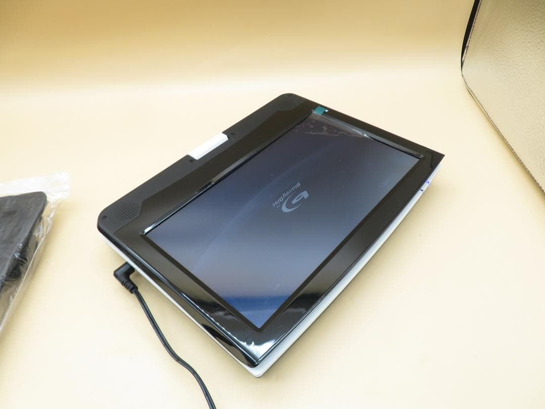 ポータブル ブルーレイディスク プレーヤー SU-10PB