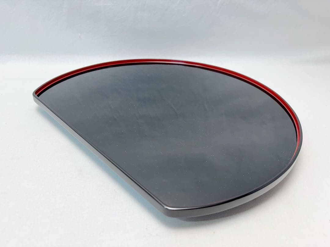 未使用 懐石道具 大家漆器店造 輪島塗卓上膳 5客足付 胴張膳 内朱縁木製黒真塗