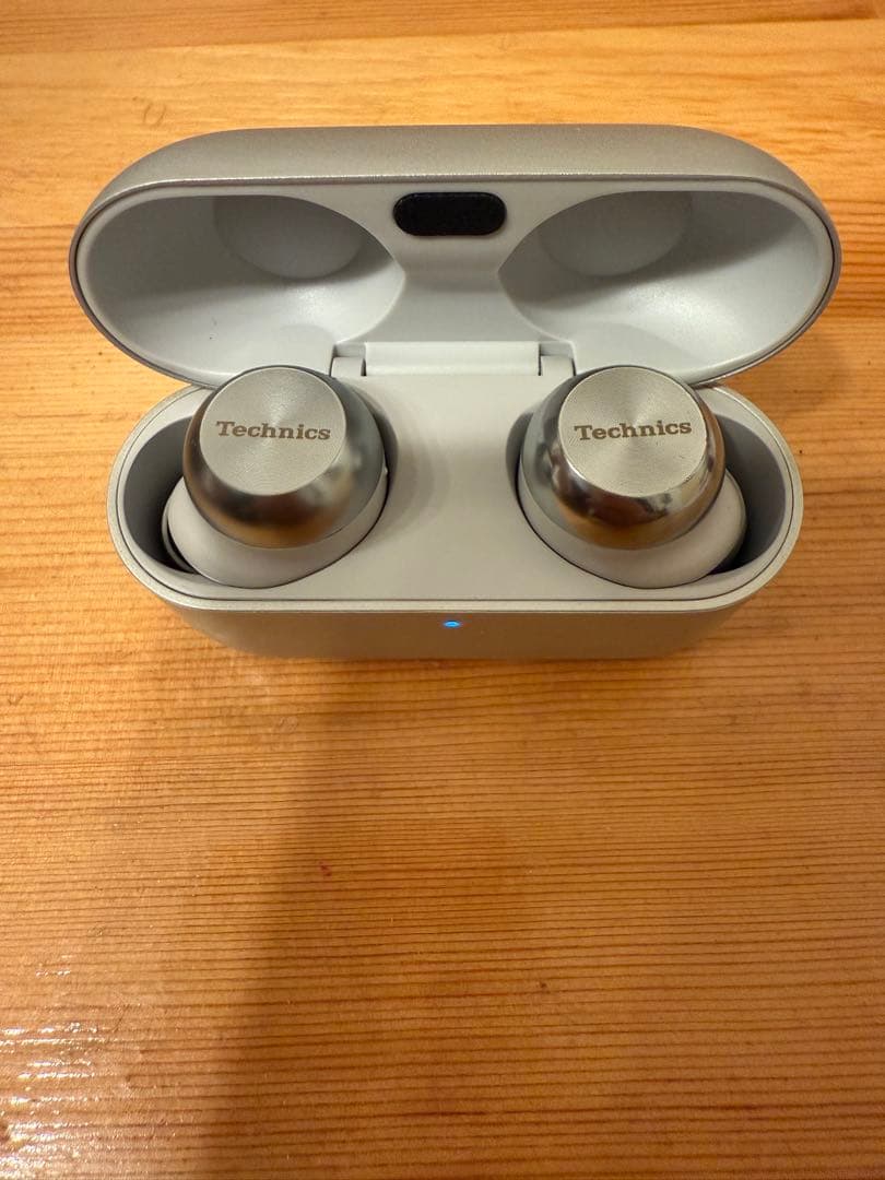 （訳アリ新品）Technics AZ100 ワイヤレスイヤフォン