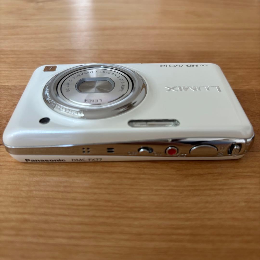 動作確認済　パナソニック デジタルカメラ LUMIX DMC-FX77 ホワイト