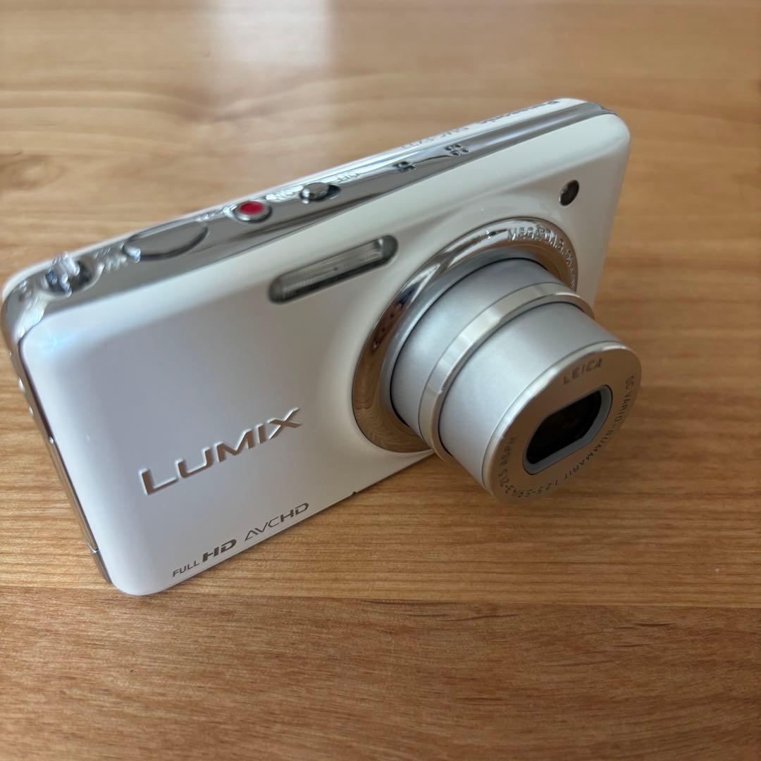 動作確認済　パナソニック デジタルカメラ LUMIX DMC-FX77 ホワイト