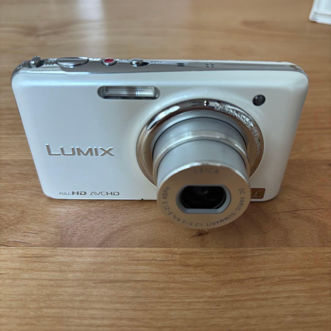 動作確認済　パナソニック デジタルカメラ LUMIX DMC-FX77 ホワイト