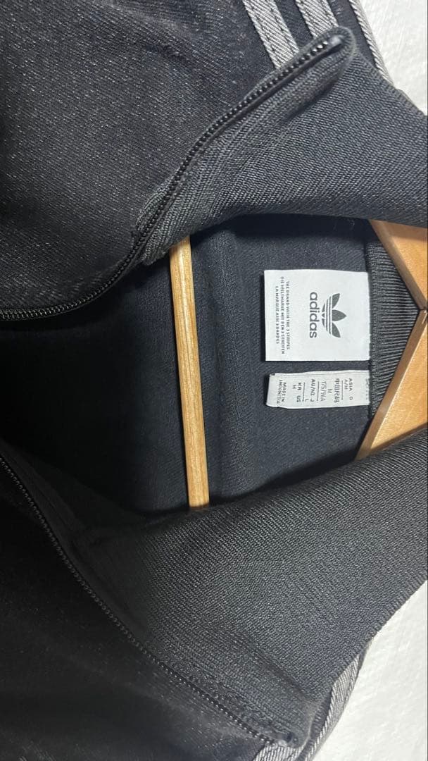 adidas デニム ファイヤーバード　Lサイズ JC6717