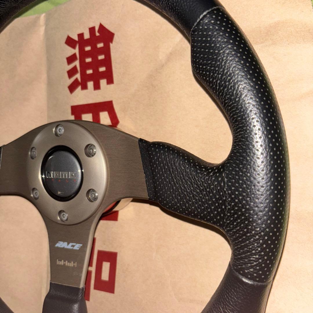 momo ステアリング RACE 350mm