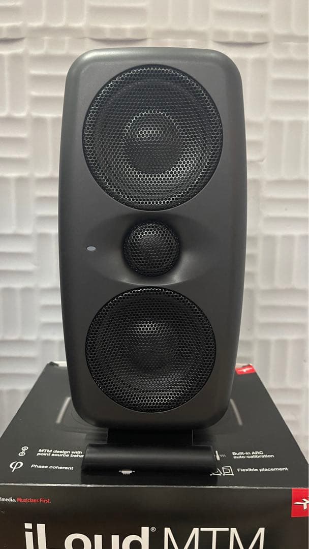 美品IK Multimedia iLoud MTM ARCマイク付き
