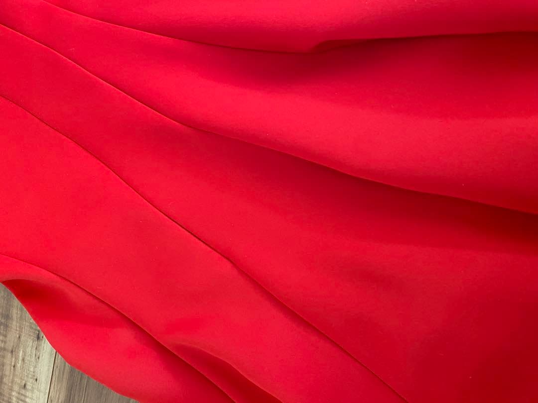 中村アンさん着用アンドクチュール　ドレス