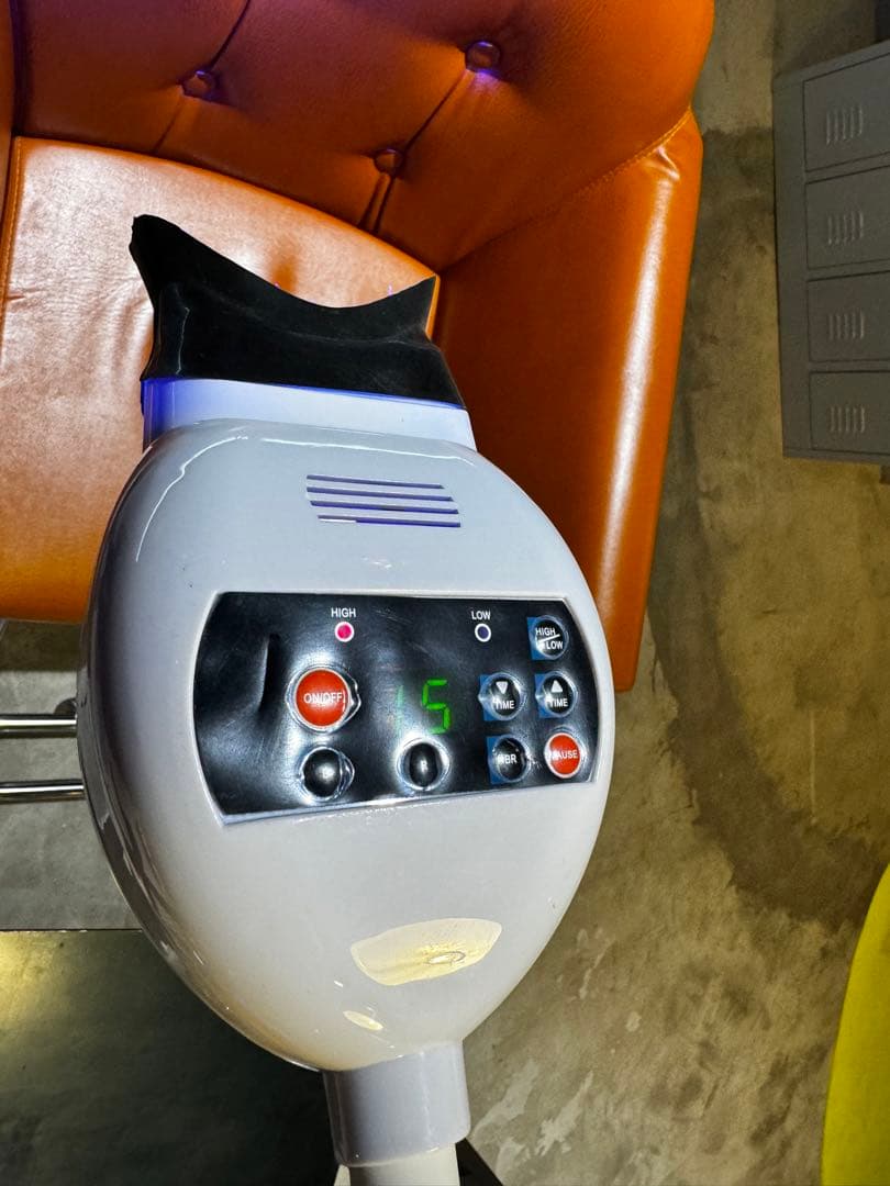 業務用ホワイトニング機器　2台&小物