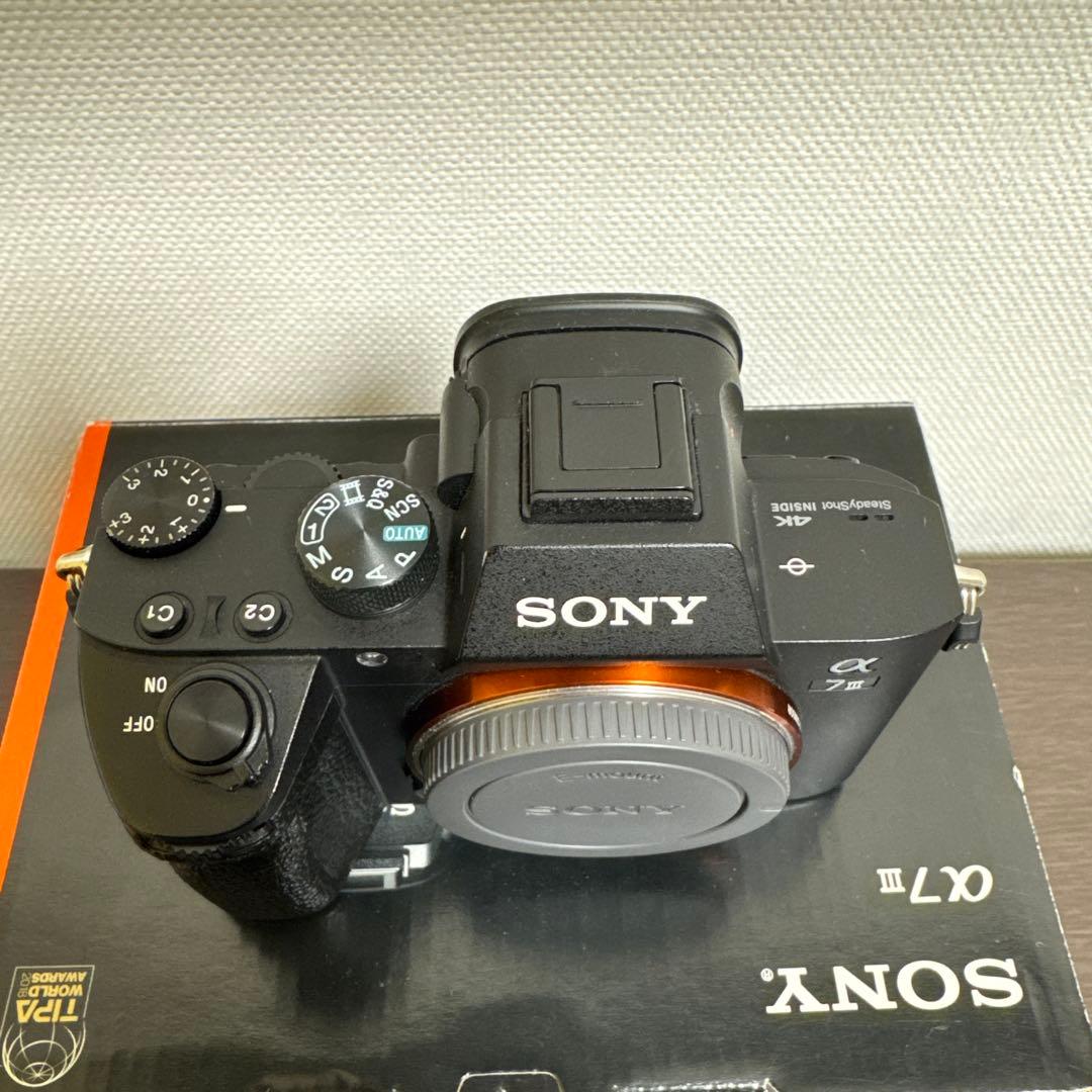 SONY α7 III ミラーレスカメラ 箱付きILCE-7M3