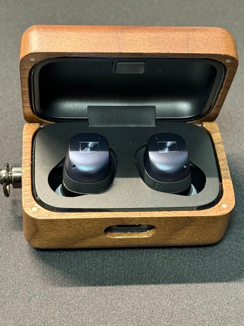 【美品】ゼンハイザー Momentum True Wireless 4　おまけ付