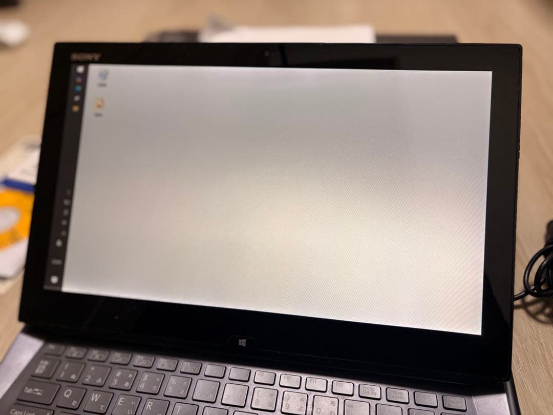【美品/箱有】SONY VAIO Duo 13 SVD13238EJB 4GB