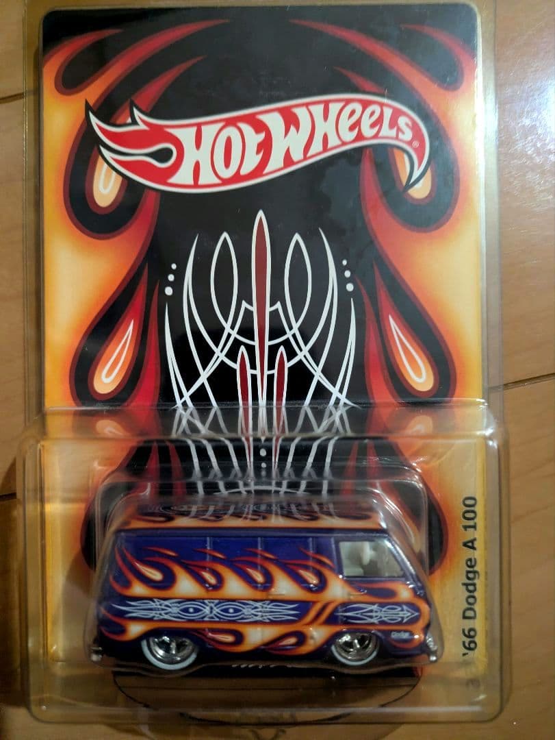 HW '11 横浜CV ダッジ A100 青 限定500台 ホットウィール　レア
