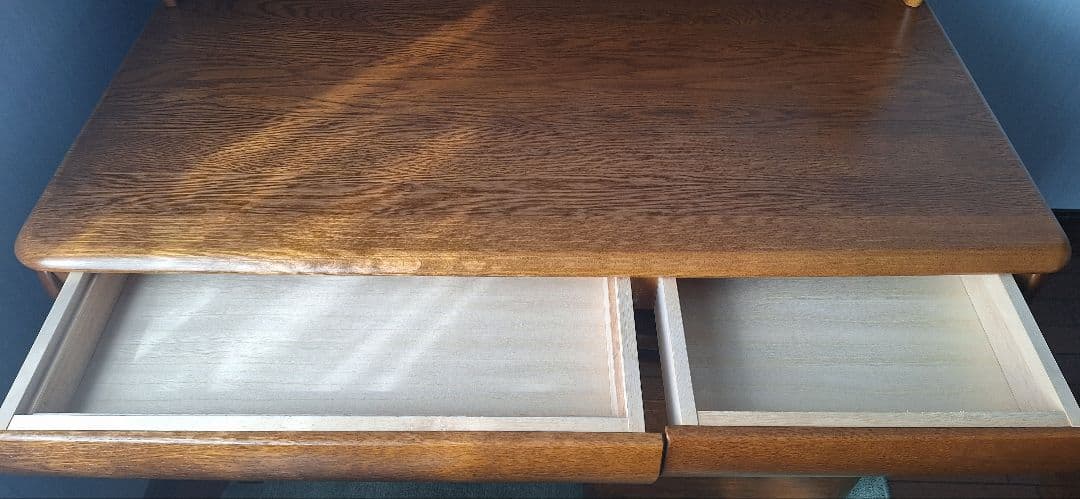 ④浜本工芸学習机のセット(４点フルセットでの購入の方限定)4点目・椅子